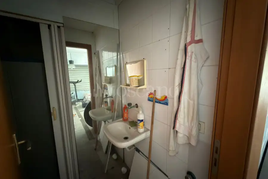 Negozio in vendita di 38 mq a €54.000 (rif. 72/2026)