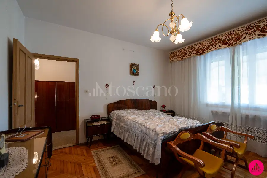 Casa Indipendente in vendita di 254 mq a €250.000 (rif. 150/2026)