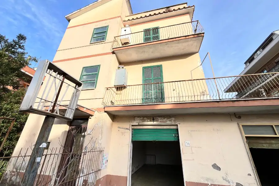 Palazzo in vendita di 230 mq a €629.000 (rif. 13/2026)