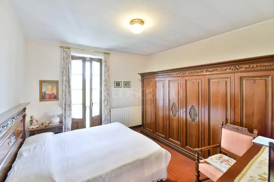 Casa in vendita di 250 mq a €270.000 (rif. 28/2025)