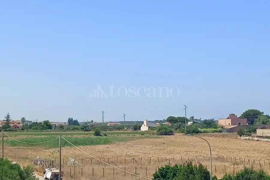 Casa Indipendente in vendita di 458 mq a €185.000 (rif. 39/2026)