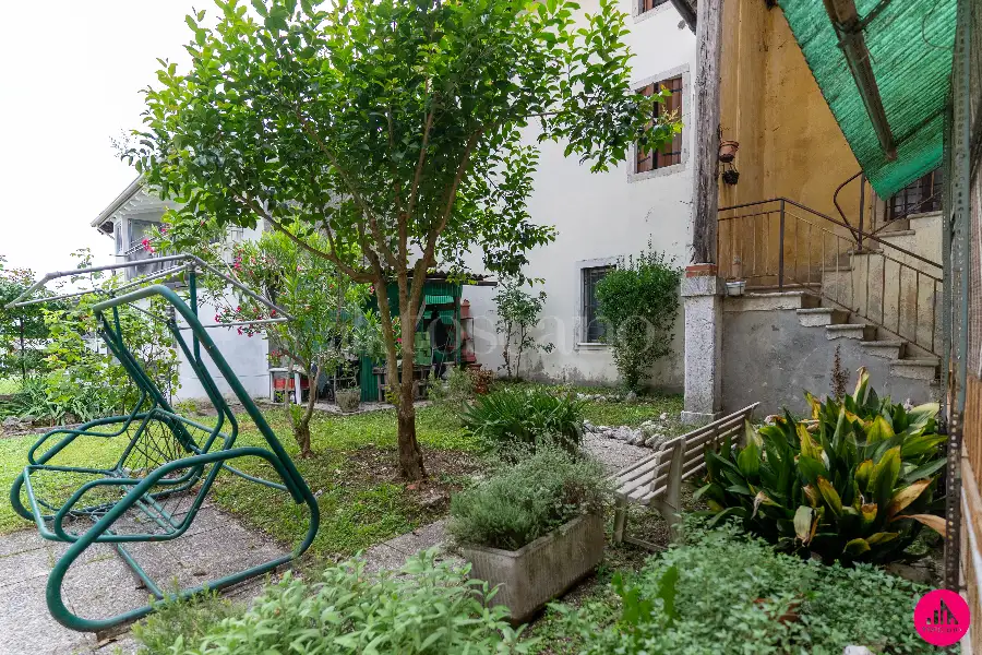 Casale in vendita di 234 mq a €155.000 (rif. 118/2026)
