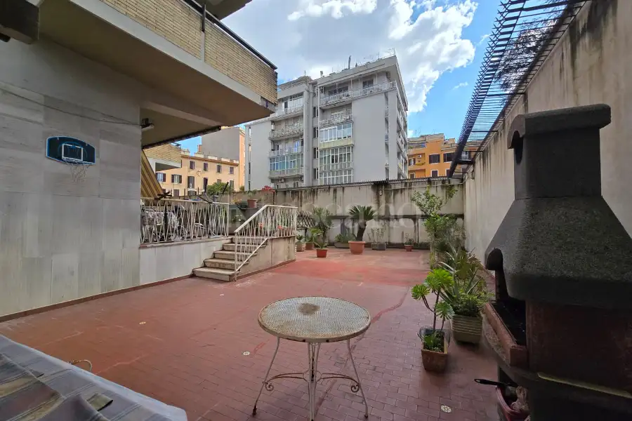 Casa in vendita di 160 mq a €860.000 (rif. 9/2026)