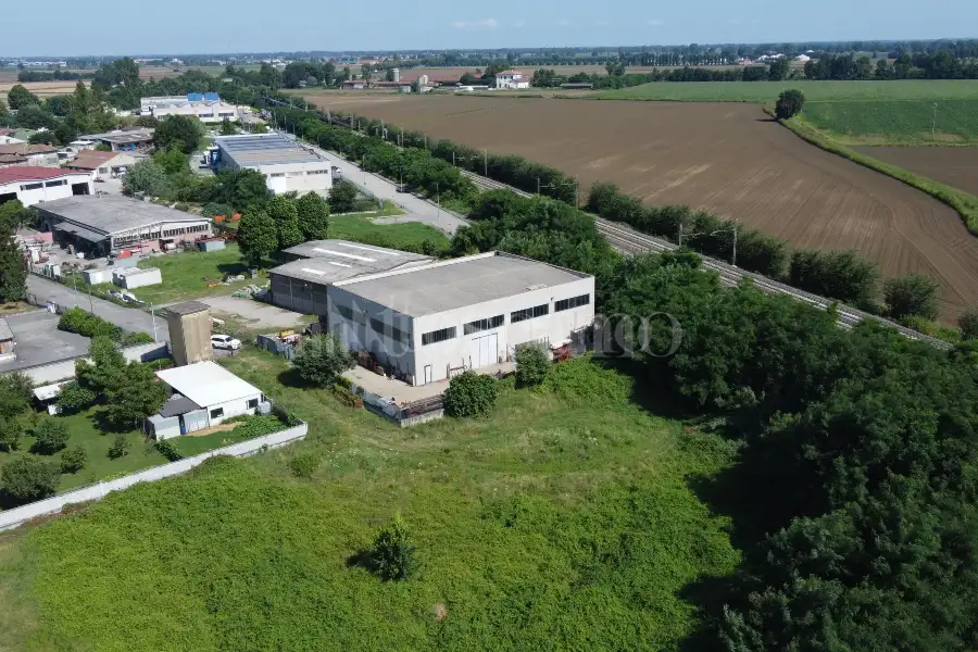 Terreno in vendita di 2934 mq a €200,000 (rif. TS0037VE.B)