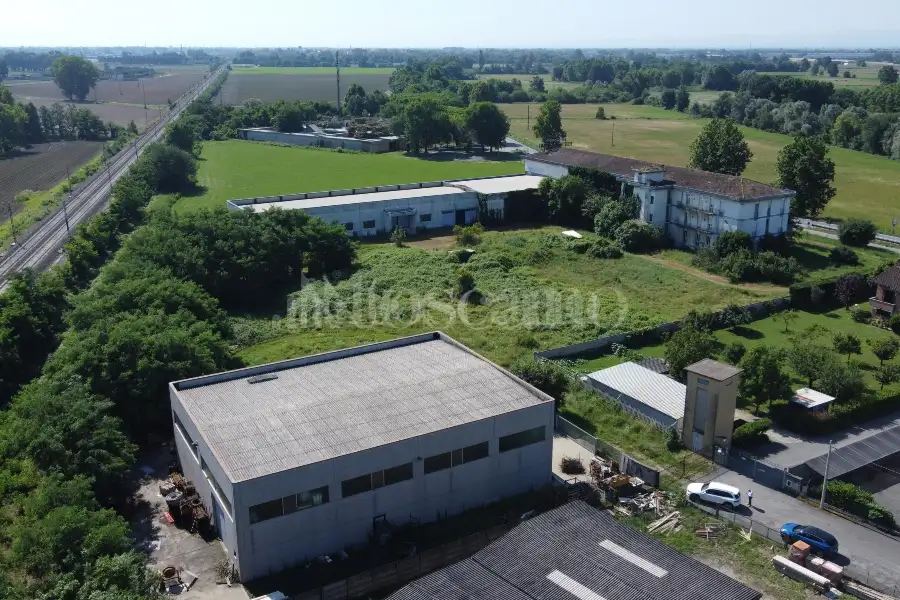 Terreno in vendita di 2934 mq a €200,000 (rif. TS0037VE.B)