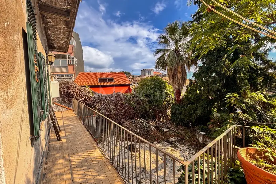 Casa Indipendente in vendita di 313 mq a €295.000 (rif. 134/2026)