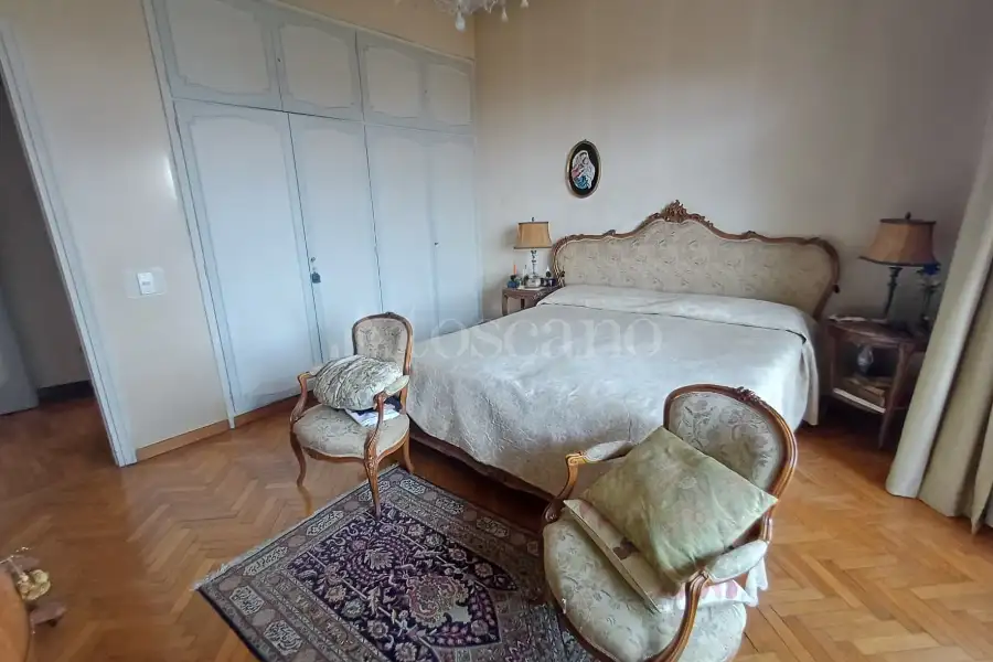Casa in vendita di 180 mq a €960.000 (rif. 20/2026)