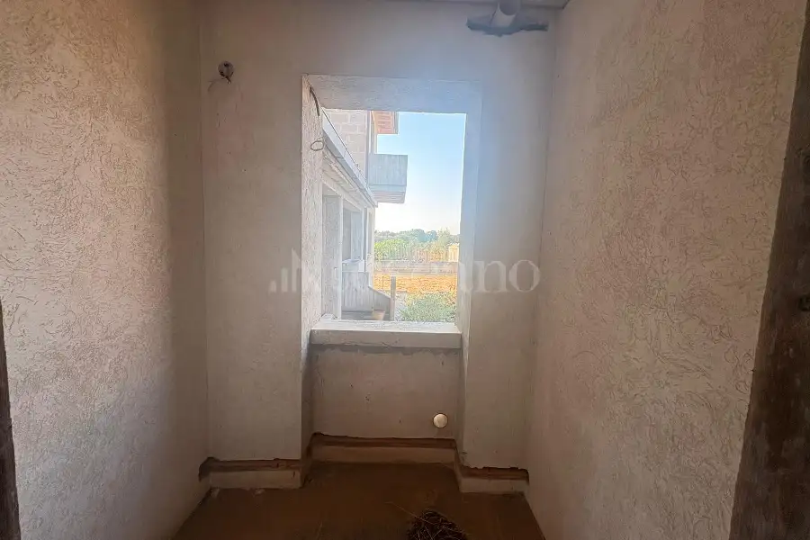 Villa in vendita di 1.200 mq a €800.000 (rif. 31/2026)