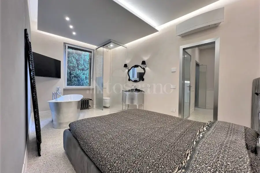 Casa in vendita di 100 mq a €1.200.000 (rif. 21/2024)
