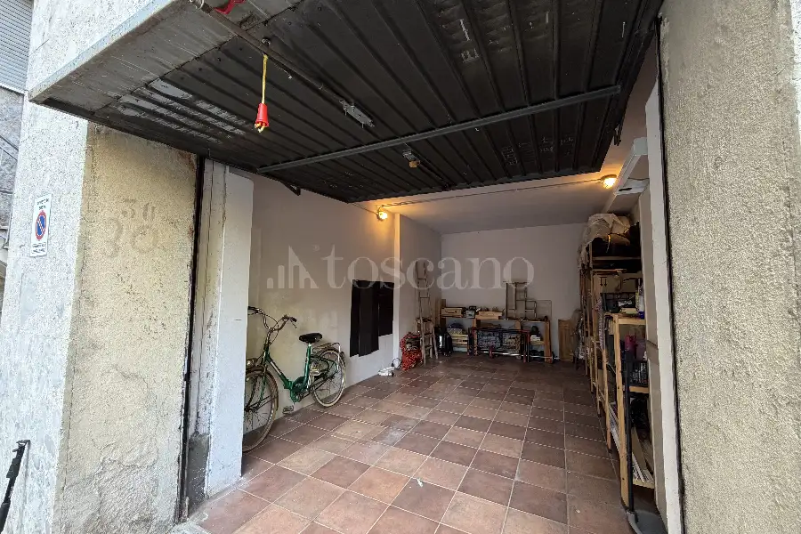Box in vendita di 17 mq a €43.000 (rif. 42/2026)