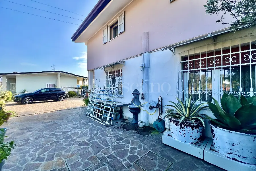 Villa Bifamiliare in vendita di 160 mq a €370.000 (rif. 78/2025)