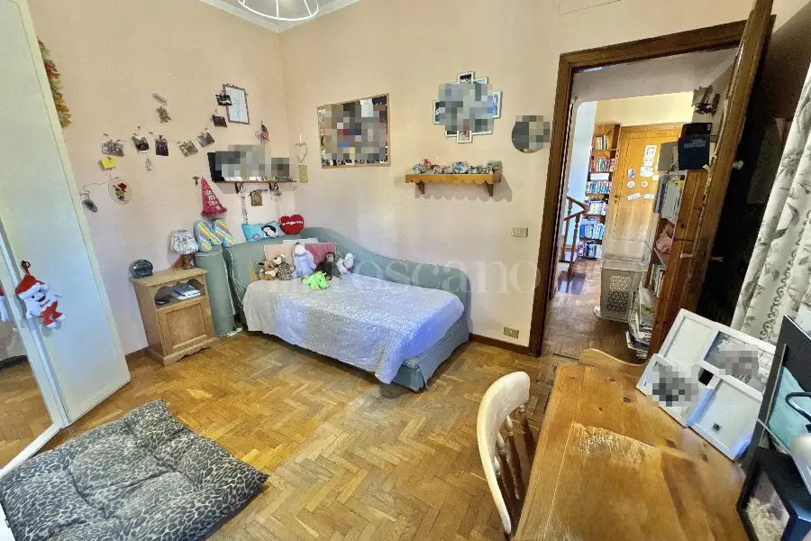 Villa Plurifamiliare in vendita di 300 mq a €649.000 (rif. 18/2026)