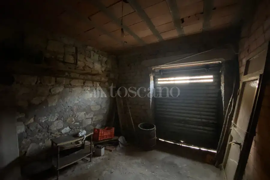 Casa in vendita di 160 mq a €39.000 (rif. 28/2026)