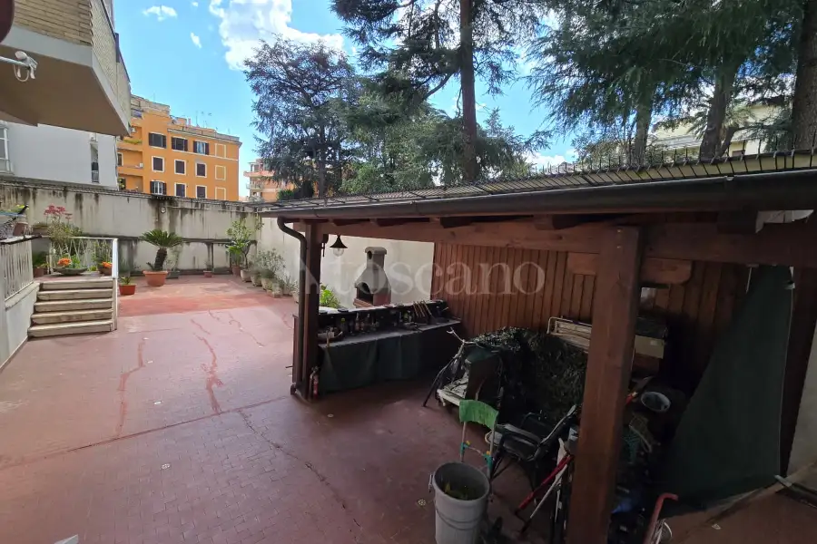 Casa in vendita di 160 mq a €860.000 (rif. 9/2026)