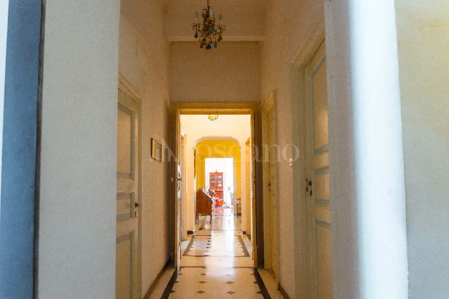 Casa in vendita di 380 mq a €590.000 (rif. 29/2025)