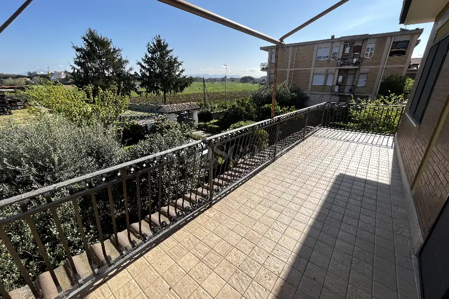 Villa in vendita di 220 mq a €1.095.000 (rif. 20/2025)