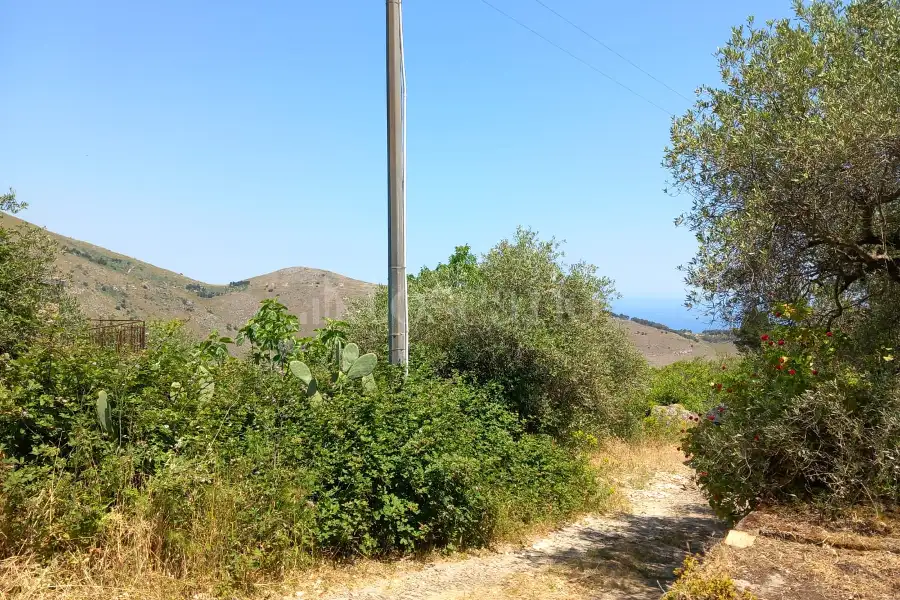 Villa in vendita di 100 mq a €107.000 (rif. 14/2026)