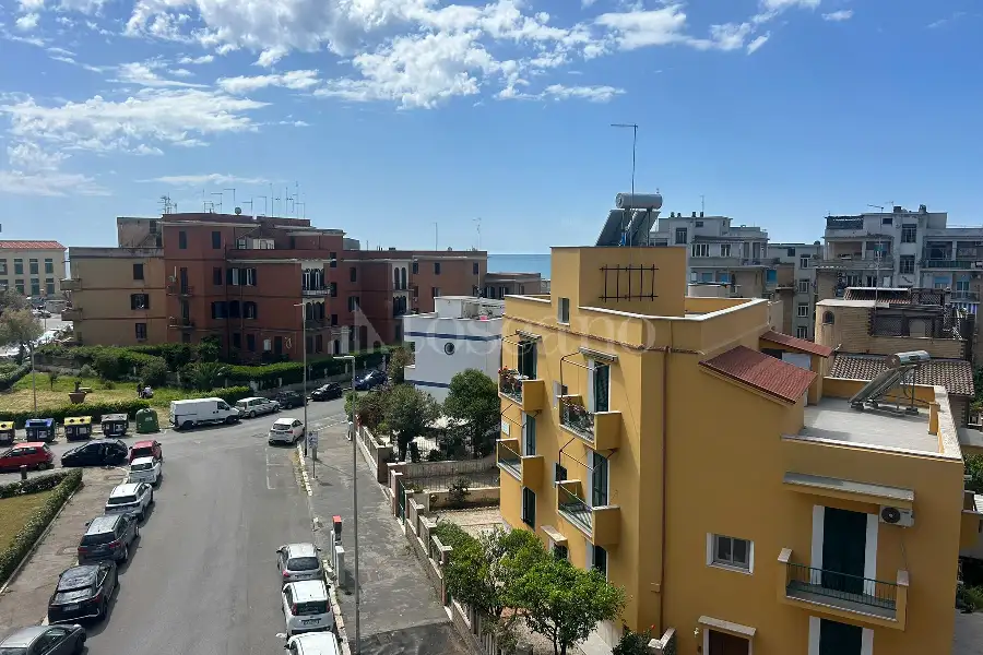 Attico in vendita di 120 mq a €468.000 (rif. 32/2026)
