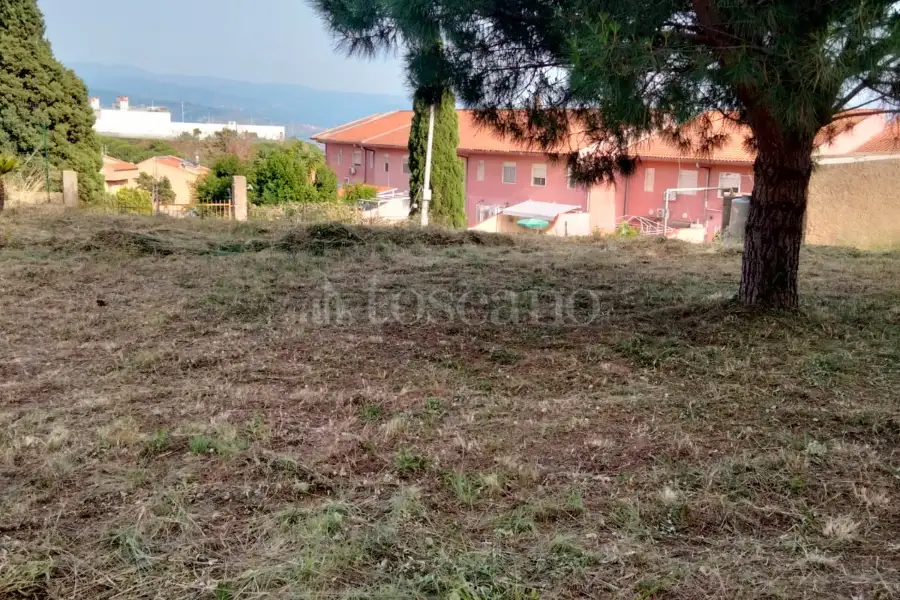 Agricolo in vendita di 820 mq a €18.000 (rif. 31/2026)