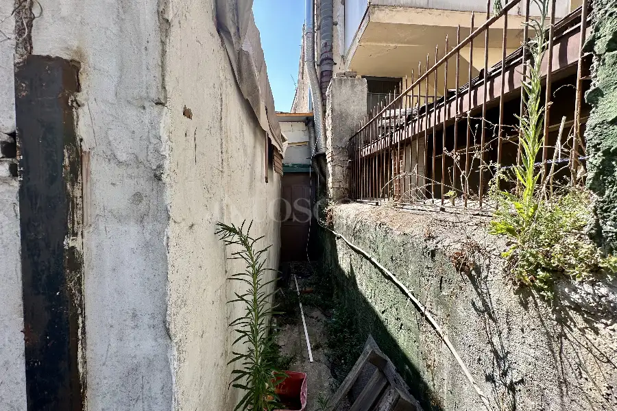 Negozio in affitto di 70 mq a €450 (rif. 25/2025)