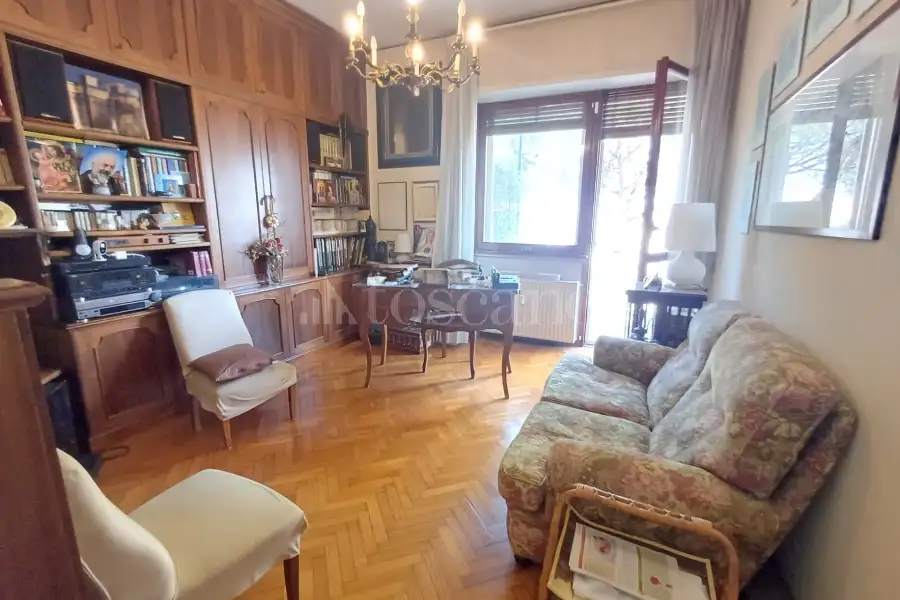 Casa in vendita di 180 mq a €960.000 (rif. 20/2026)