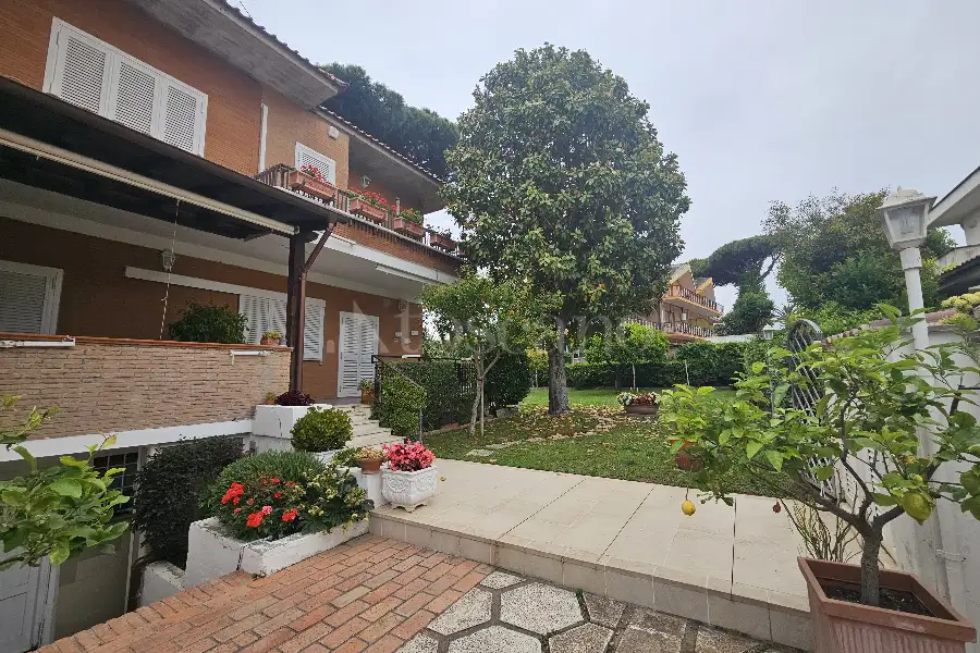 Villa Bifamiliare in vendita di 150 mq a €299.000 (rif. 58/2025)