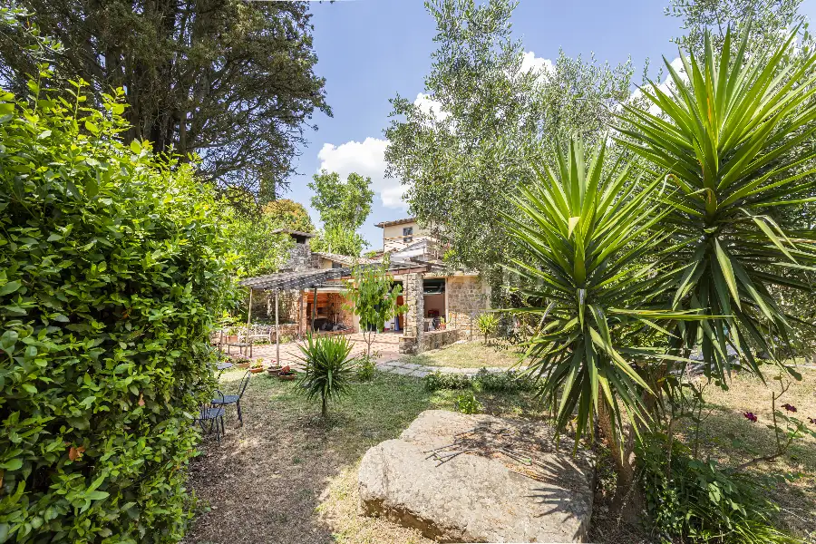 Casa in vendita di 430 mq a €1.250.000 (rif. 25/2025)