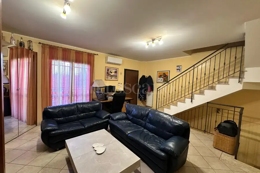 Villino a Schiera in vendita di 120 mq a €250.000 (rif. 187/2025)