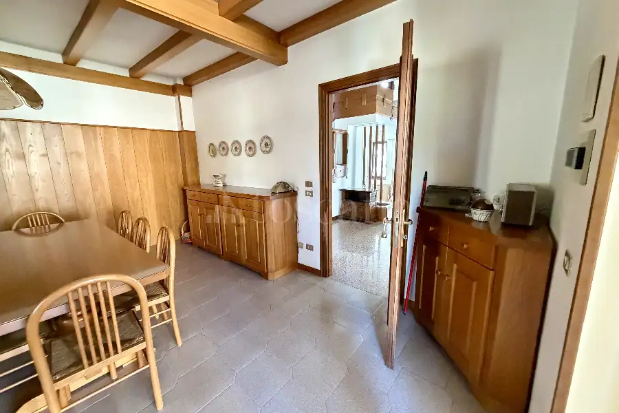 Villa in vendita di 400 mq a €870.000 (rif. 13/2026)