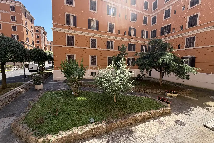 Casa in affitto di 85 mq a €1.450 (rif. 6/2026)
