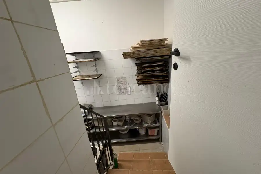 Negozio in vendita di 45 mq a €235.000 (rif. 60/2025)
