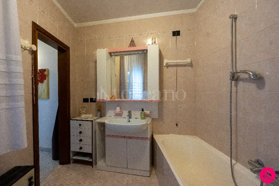 Villa Bifamiliare in vendita di 150 mq a €210.000 (rif. 120/2026)