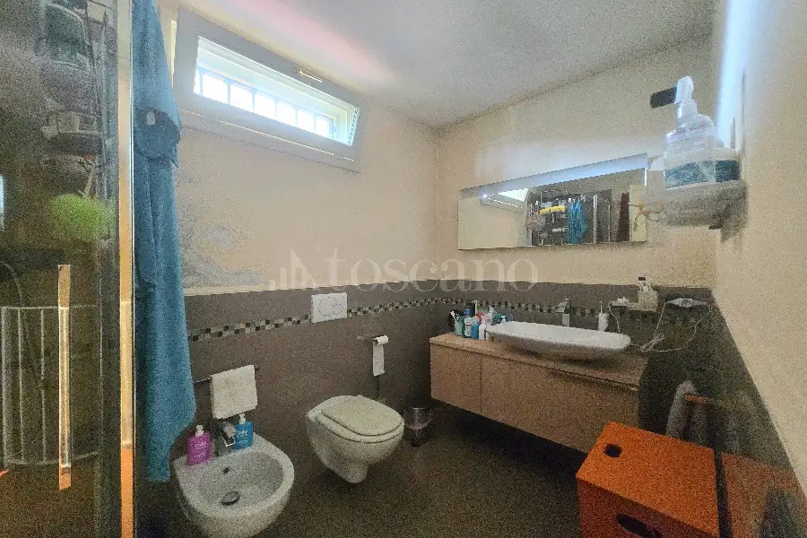 Villa in vendita di 250 mq a €710.000 (rif. 54/2026)