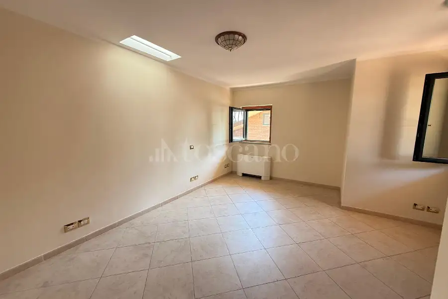 Villa Bifamiliare in affitto di 135 mq a €1.900 (rif. 9/2026)