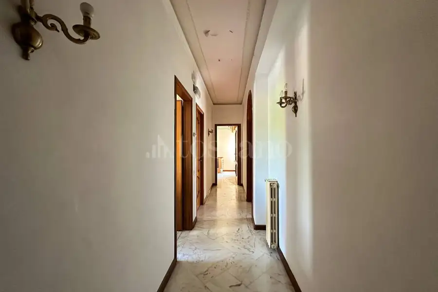 Villa in vendita di 575 mq a €878.000 (rif. 89/2025)