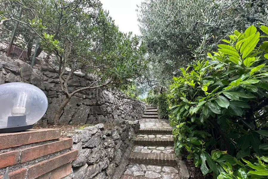 Villa Bifamiliare in vendita di 130 mq a €109.000 (rif. 17/2026)