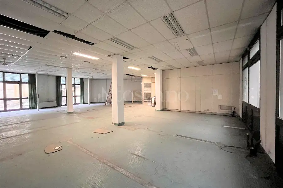 Magazzino in vendita di 820 mq a €620.000 (rif. 25/2026)