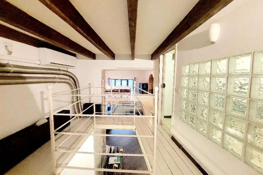 Loft in affitto di 65 mq a €1.250 (rif. 23/2026)