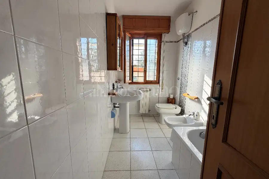 Villa Bifamiliare in vendita di 85 mq a €119.000 (rif. 51/2026)