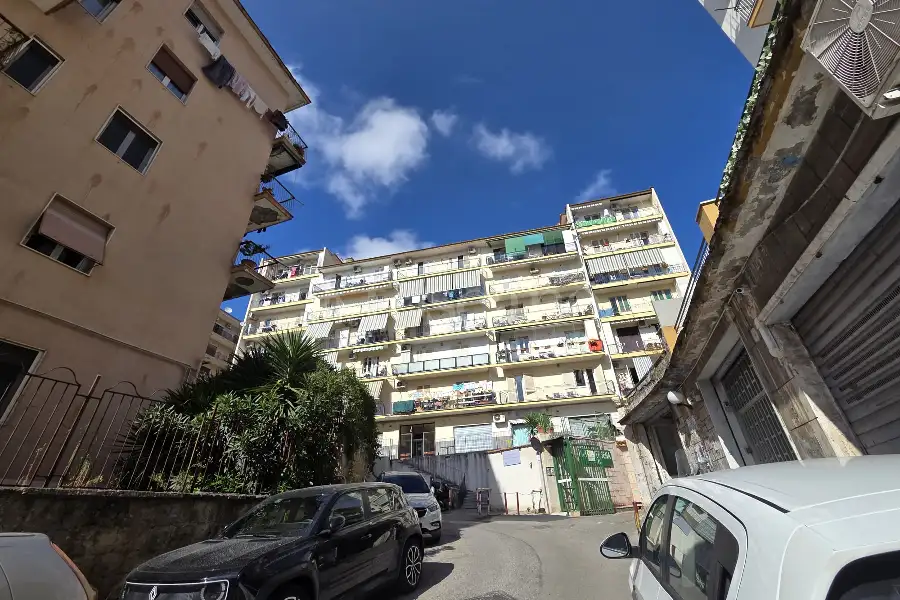 Box in vendita di 18 mq a €49.000 (rif. 6/2026)