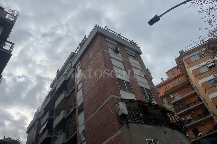 Casa in affitto di 70 mq a €1.100 (rif. 9/2026)
