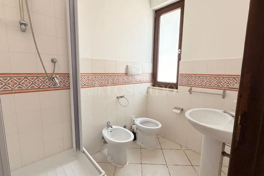 Villa in vendita di 360 mq a €250.000 (rif. 4/2026)