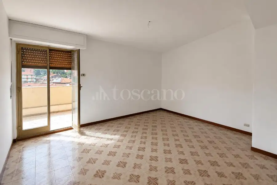 Attico in vendita di 167 mq a €189.000 (rif. 121/2026)