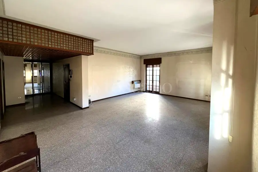 Villa in vendita di 500 mq a €455.000 (rif. 56/2025)