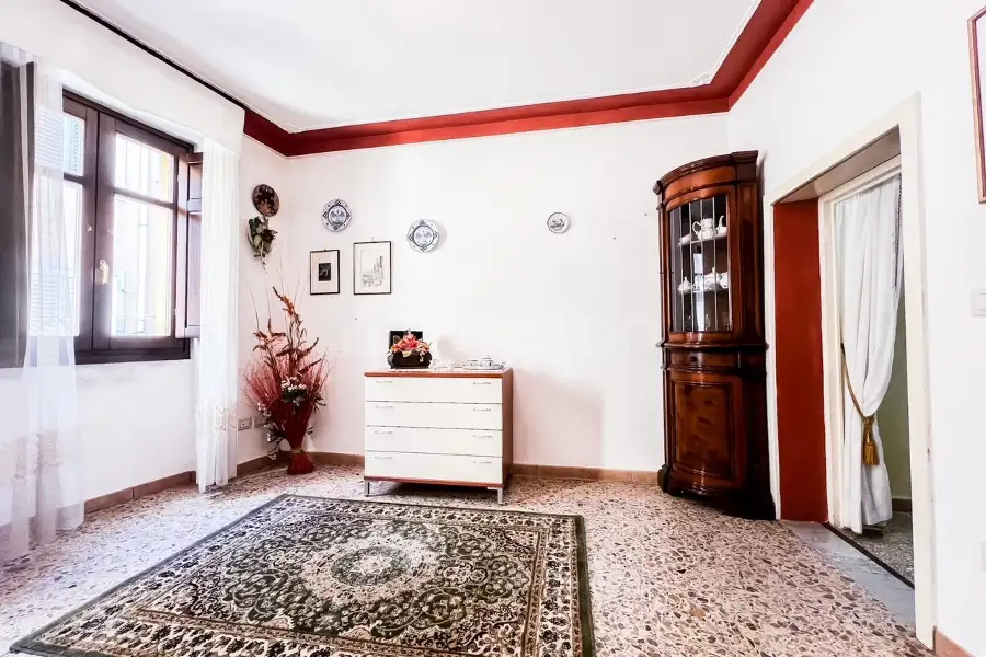 Casa Indipendente in vendita di 153 mq a €70.000 (rif. 74/2025)