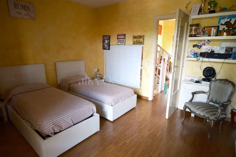 Villino a Schiera in vendita di 200 mq a €840.000 (rif. 39/2026)
