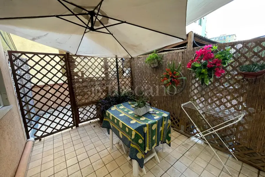 Casa in affitto di 50 mq a €890 (rif. 7/2026)