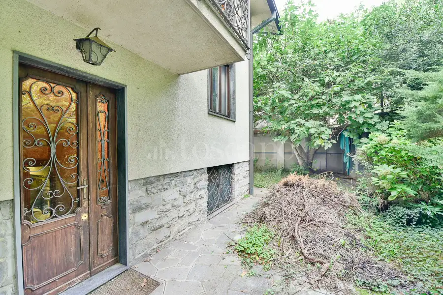 Villa in vendita di 240 mq a €440.000 (rif. 35/2026)