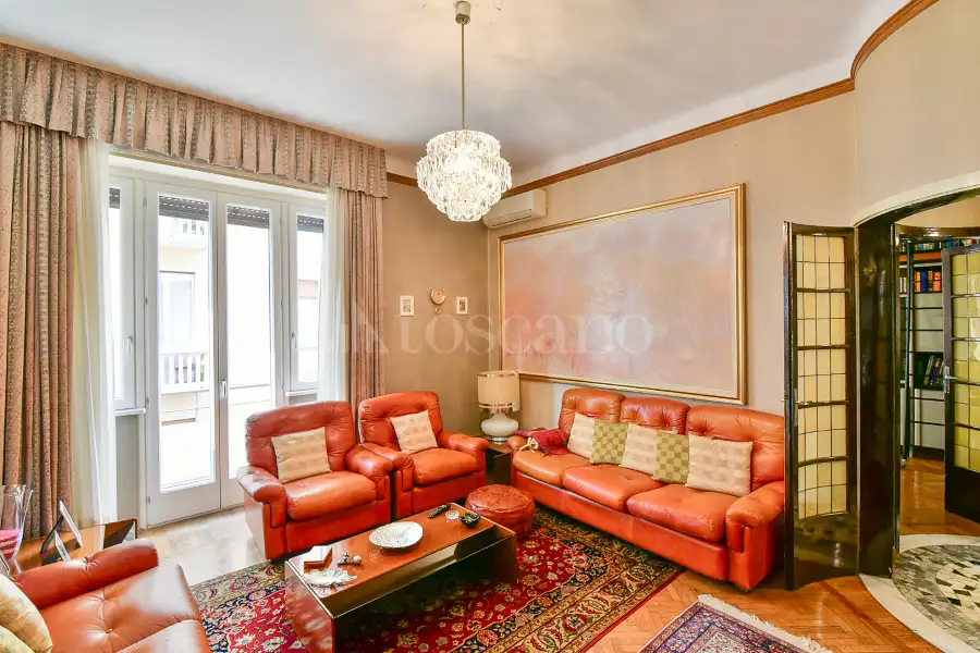 Casa in vendita di 175 mq a €680.000 (rif. 4/2026)