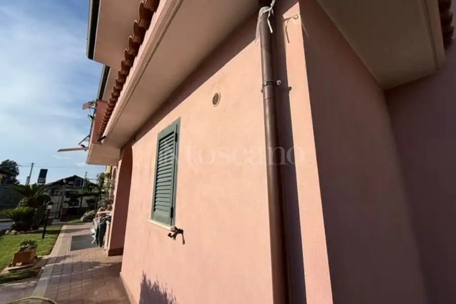 Villa Plurifamiliare in vendita di 200 mq a €515.000 (rif. 29/2025)